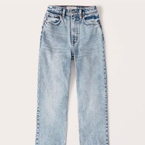 NEW Abercrombie 90s Ultra High Rise Straight Jeans